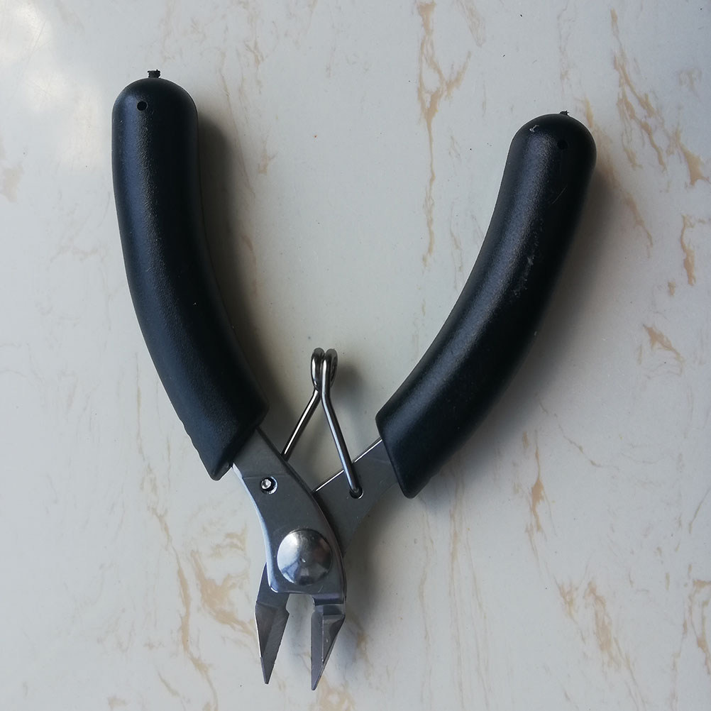 Badminton Rs - Ergonomic Diagonal Pliers for Tennis Badminton